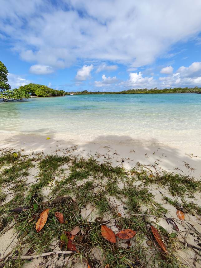 L’Est : lagon et sable blanc